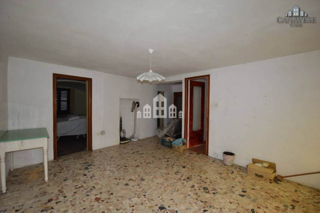 Casa semindipendente in vendita a Issiglio