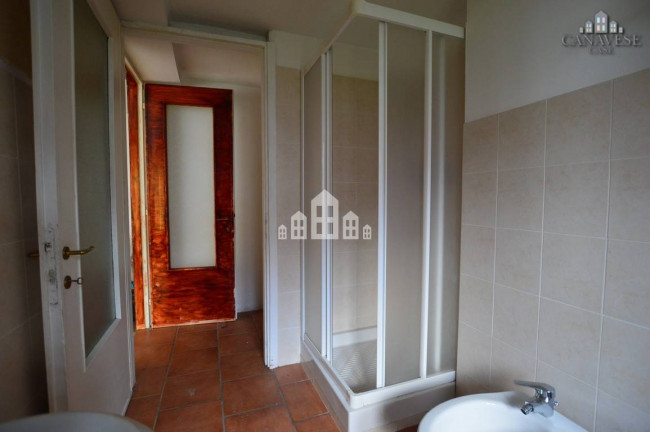 Casa semindipendente in vendita a Issiglio