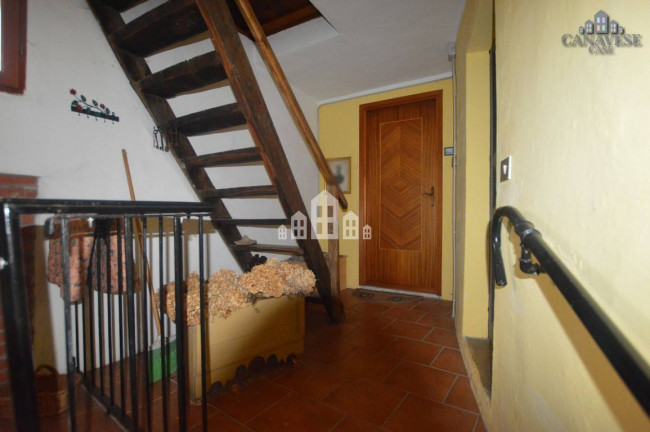Casa semindipendente in vendita a Issiglio