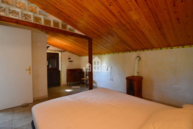 Casa indipendente in vendita a Vistrorio