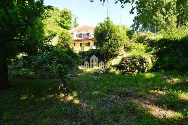 Casa indipendente in vendita a Vistrorio
