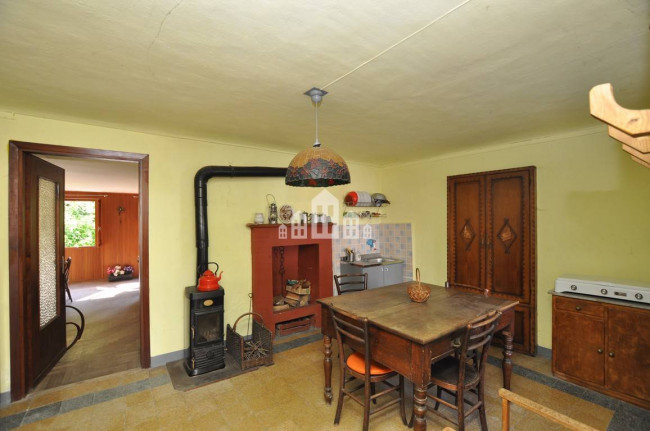 Casa semindipendente in vendita a Ribordone