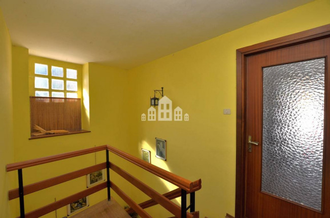 Casa semindipendente in vendita a Ribordone