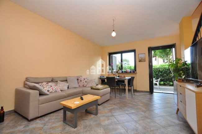 Villa a schiera centrale in vendita a Ozegna
