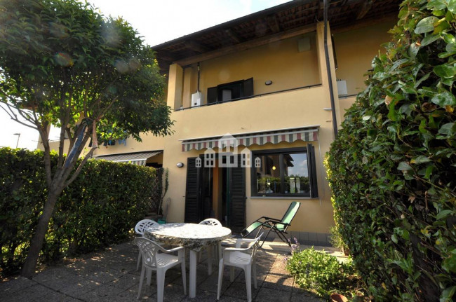 Villa a schiera centrale in vendita a Ozegna