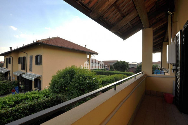 Villa a schiera centrale in vendita a Ozegna