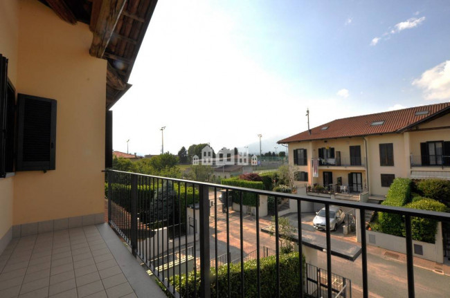 Villa a schiera centrale in vendita a Ozegna