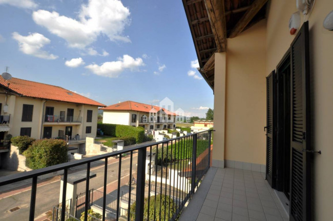 Villa a schiera centrale in vendita a Ozegna