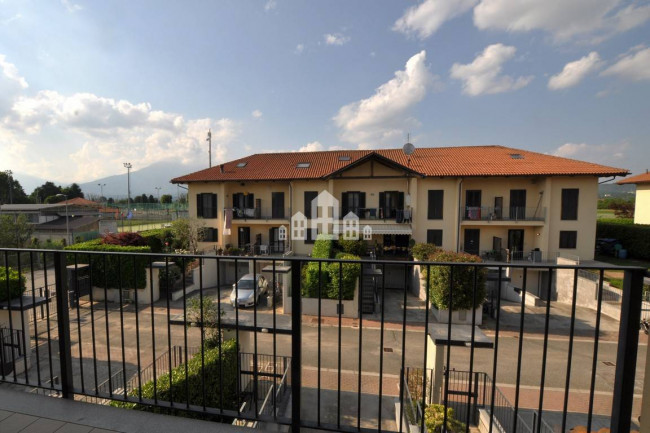 Villa a schiera centrale in vendita a Ozegna