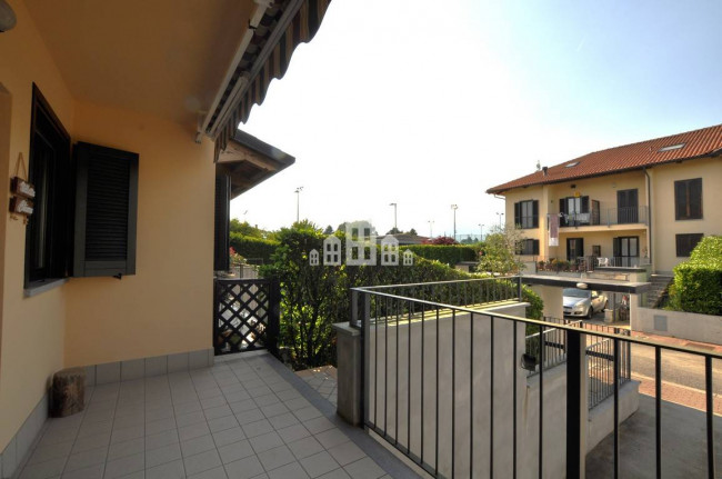 Villa a schiera centrale in vendita a Ozegna