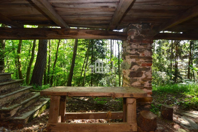Rustico in vendita a Valchiusa