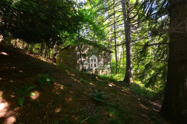 Rustico in vendita a Valchiusa