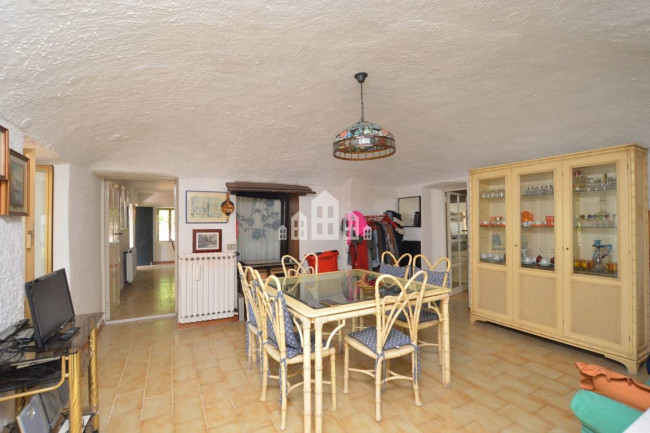 Casa indipendente in vendita a Val di Chy