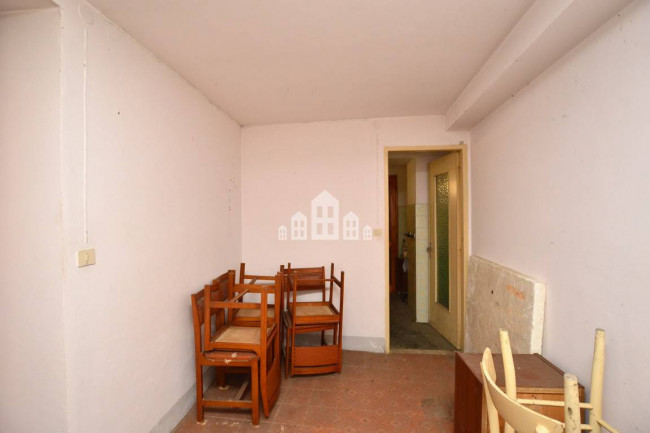Porzione di bifamiliare in vendita a Valchiusa