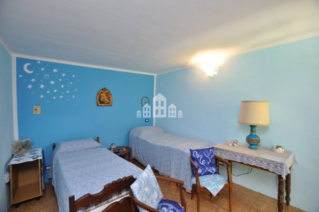 Casa semindipendente in vendita a Sparone