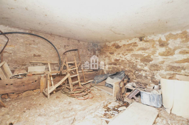 Rustico in vendita a Andrate