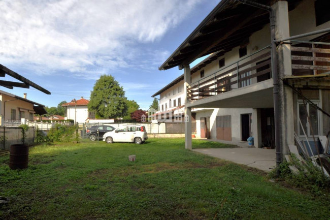 Casa semindipendente in vendita a Lombardore