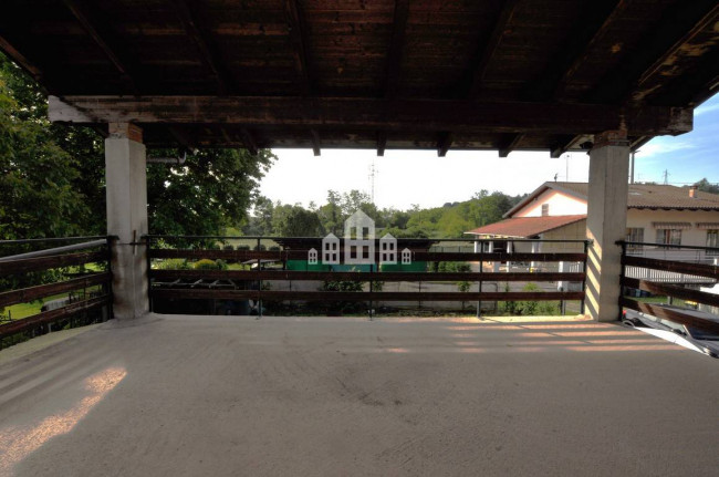 Casa semindipendente in vendita a Lombardore