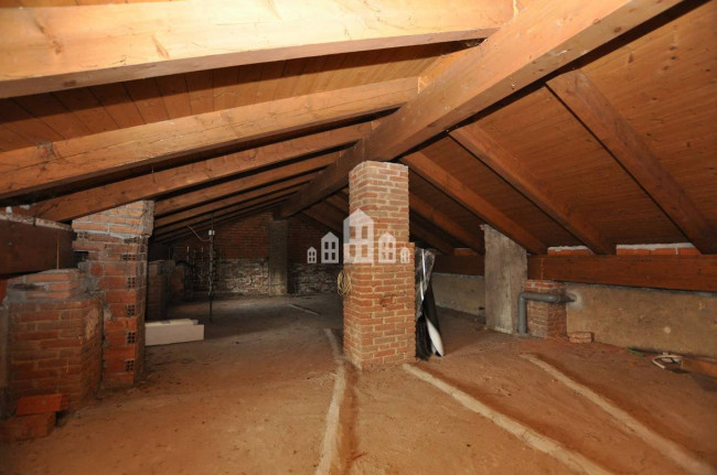 Casa semindipendente in vendita a Lombardore