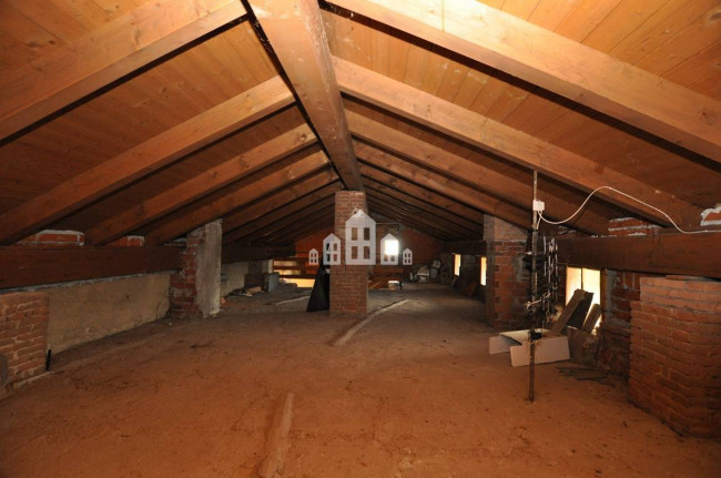 Casa semindipendente in vendita a Lombardore