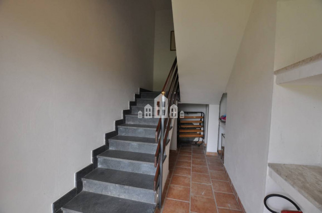 Casa semindipendente in vendita a Lombardore