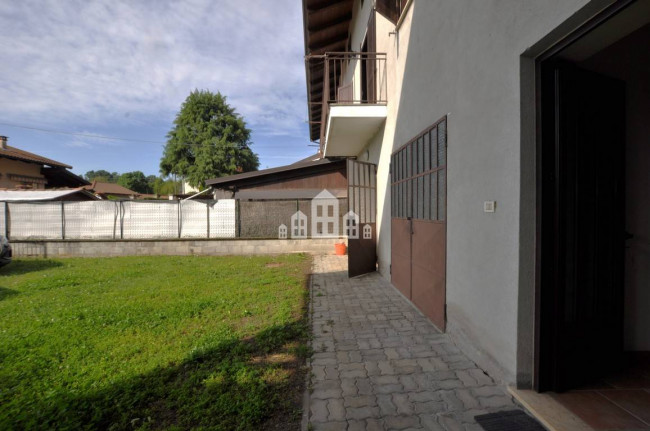 Casa semindipendente in vendita a Lombardore