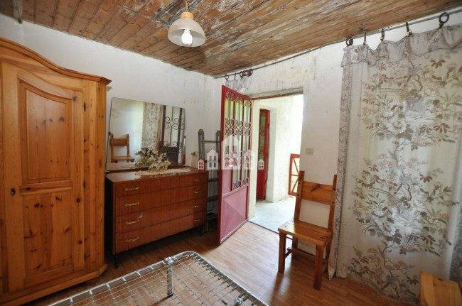 Casa indipendente in vendita a Colleretto Castelnuovo