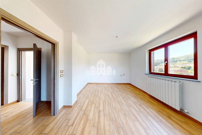 Villa semindipendente in vendita a Perosa Canavese