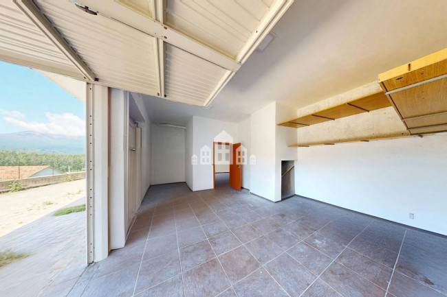 Villa semindipendente in vendita a Perosa Canavese