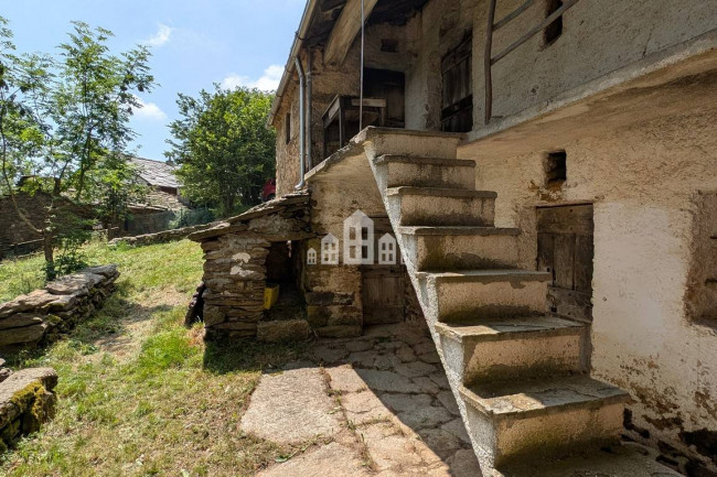 Rustico in vendita a Andrate