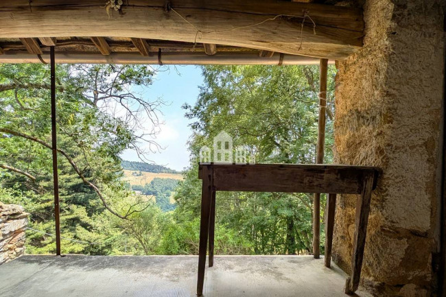 Rustico in vendita a Andrate