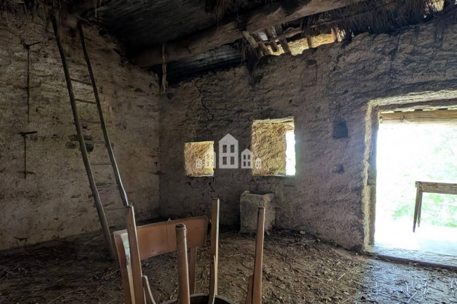 Rustico in vendita a Andrate