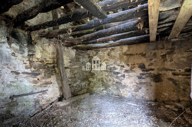 Rustico in vendita a Andrate