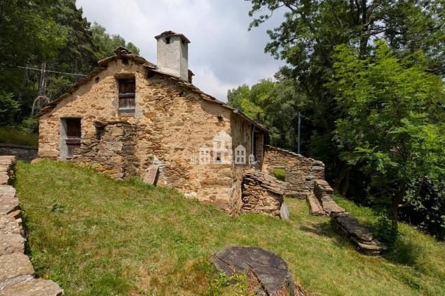 Rustico in vendita a Andrate