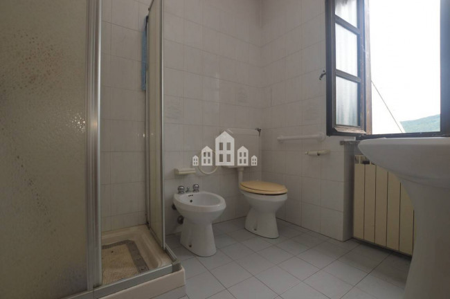 Casa singola in vendita a Pratiglione