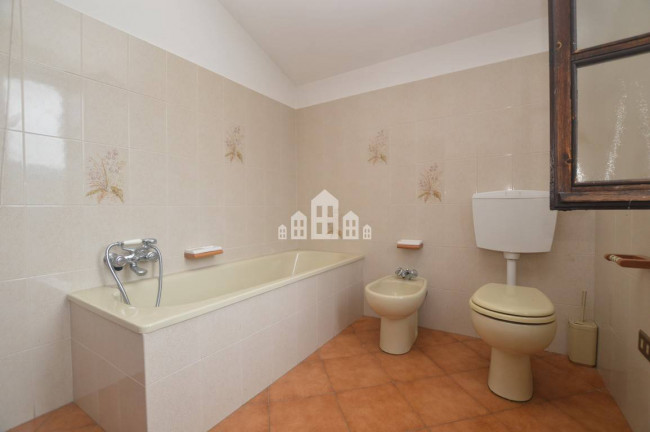 Casa singola in vendita a Pratiglione