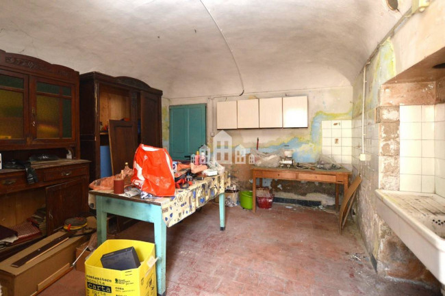 Casa semindipendente in vendita a Vestignè