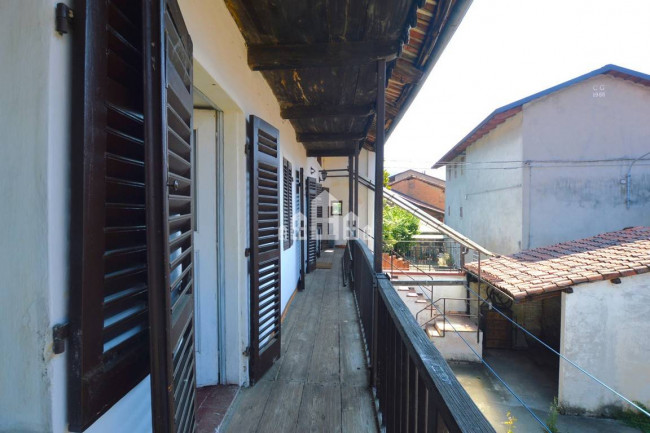 Casa semindipendente in vendita a Vestignè