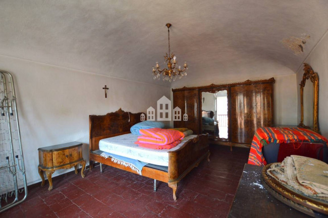 Casa semindipendente in vendita a Vestignè