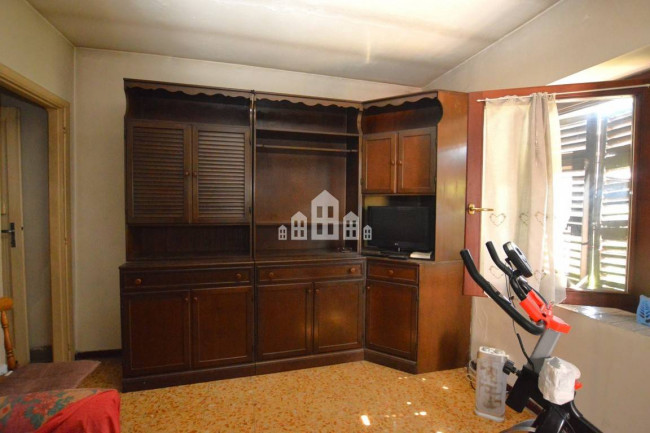 Casa semindipendente in vendita a Vestignè