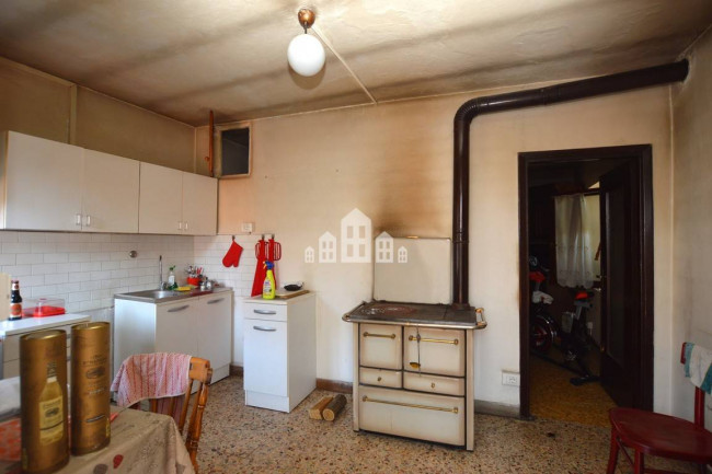 Casa semindipendente in vendita a Vestignè
