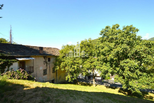 Detached house for sale in Brosso