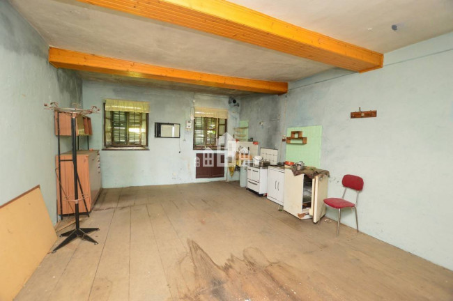 Detached house for sale in Brosso