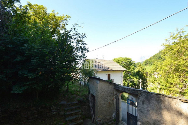 Detached house for sale in Brosso