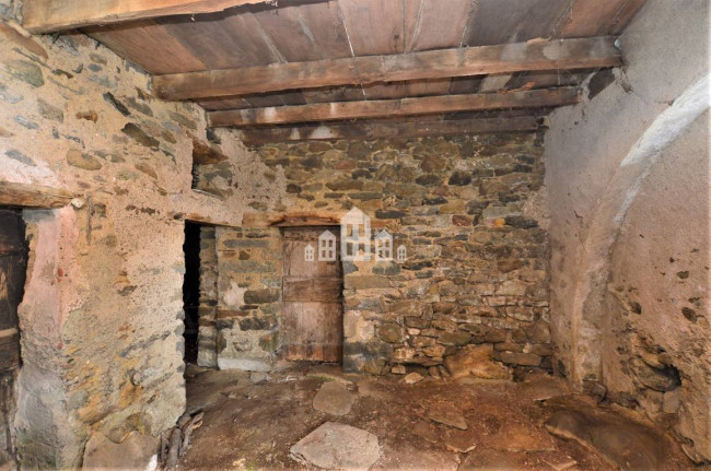 Detached house for sale in Brosso