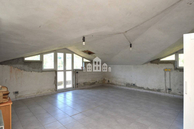 Detached house for sale in Val di Chy