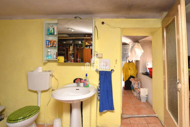 Casa semindipendente in vendita a Val di Chy