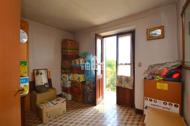 Casa semindipendente in vendita a Val di Chy