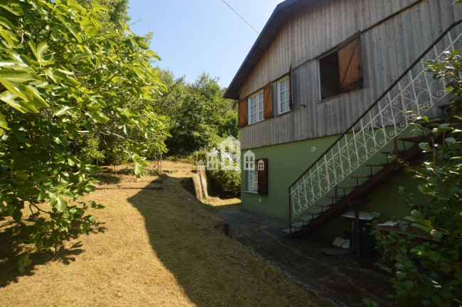 Casa semindipendente in vendita a Canischio