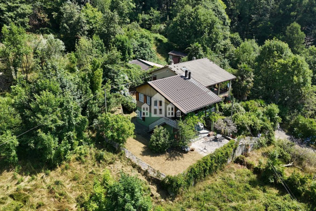 Casa semindipendente in vendita a Canischio